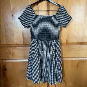 City Chic Gingham Dress. On or Off Shoulder. Full Skirt. Gathered Bodice XS 14W